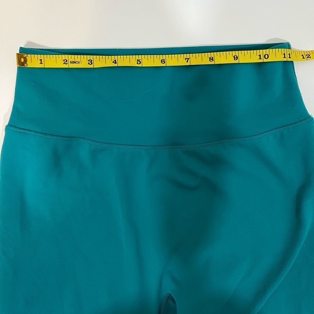 ❄️P’Tula Yoga Leggings‎ - Picture 8 of 9